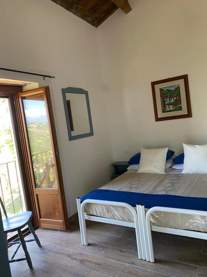 Agriturismo Flara Basciano Kültér fotó